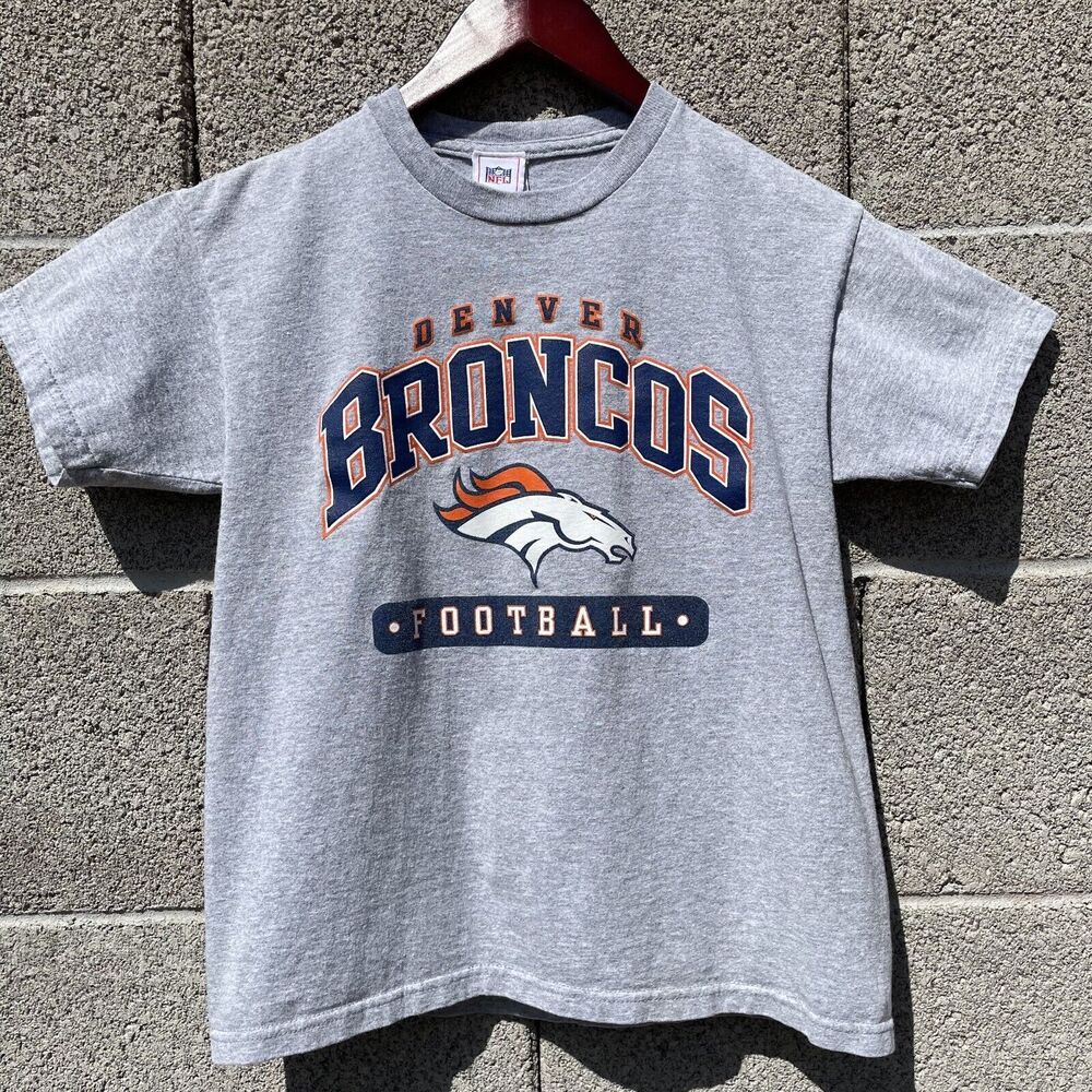 Youth VTG Official NFL T-Shirt Denver Broncos Football Vintage Large Boys Girls